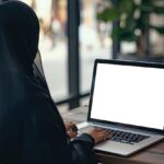 girl with lap working time